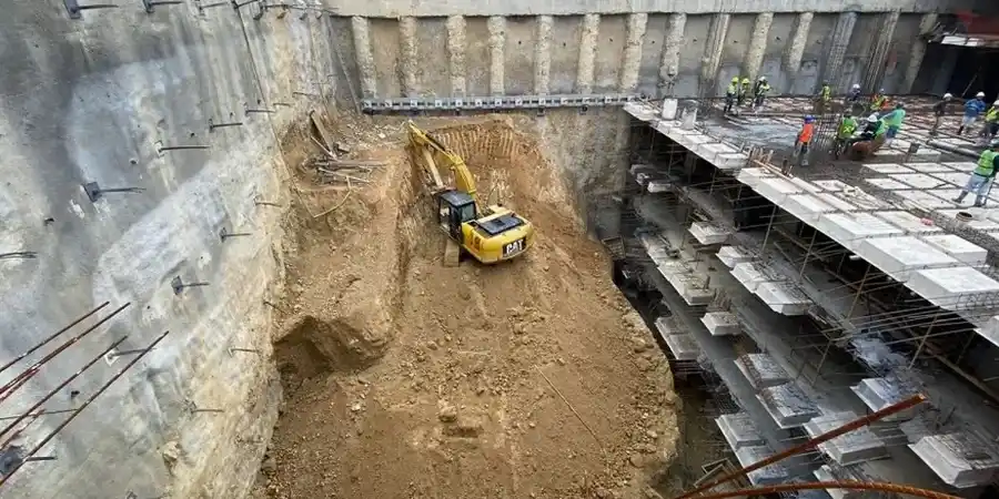 Diseño Geotécnico de Excavaciones Profundas en Los Andes: Análisis y Cálculo Estructural
