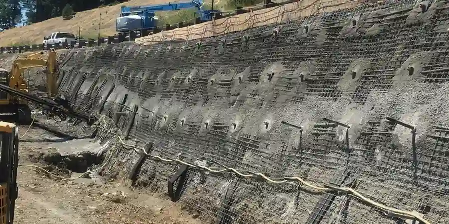 Análisis de Licuefacción de Suelos en Los Andes: Evaluación Sísmica Local